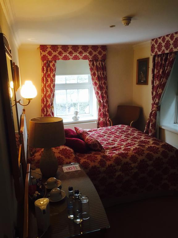 Millhouse Hotel And Riverside Restaurant Sharnbrook Oda fotoğraf